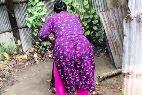 Desi bhabi sex with her young boyfriend outdoor from home