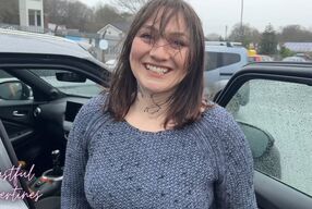 Creampie cheating hairy MILF wife as she takes her husbands phone call