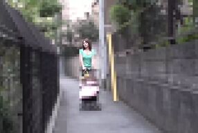 A married woman gets creampied! She was picked up by a pick-up artist 3