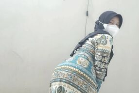 Beautiful teacher big ass yet horny