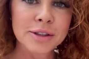 Redhead MILF Molly Manning fucks herself hard in Mall bathroom - HD