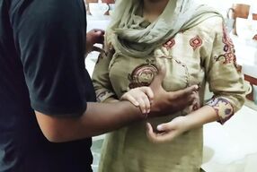 Desi bhabhi and daver sex in kitchen