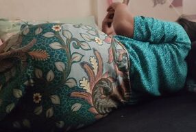 Nepali Girlfriend Want Thulo lado 8 Inch .Nepali girlfriend.