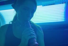 I use the tanning room to suck and get fucked