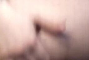 Dildo pussy stretching- big toys and pussy grip close up