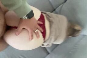 Une bonne levrette pour une bonne petite pute albanaise