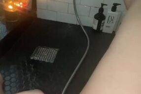 FAMOUS YOUTUBER&FASHION MODEL MASTURBATE IN SHOWER&LUXURY RESORT&ELITE HOTEL 7 STARS-AMATEUR-USA LA