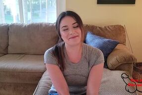 New Nanny Fingers Herself After Seeing Boss in the Shower!