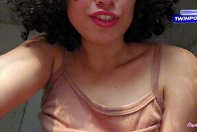 JOI POVcabebeleira adora um homen casado! ELA TE DA UM ATENDIMENTO ESPECIAL????????/big ass????