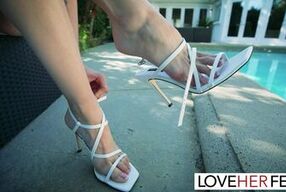 JOI Foot Tease With Little Puck