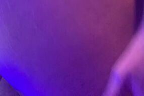 Preggo Lola Sky quick masturbation with happy end squirt at the tanning salon