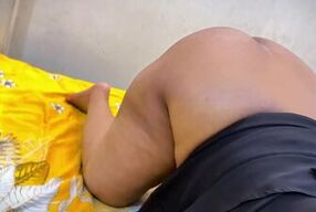 I'm Alone 18 year old Teen Hijab Hot Girl I Have Big Booty & Wet Pussy Do you Want Fuck me?