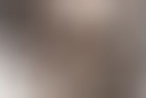 Blonde Bombshell Squirts All Over the Table