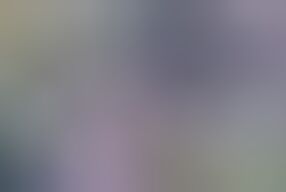 Mature dogging gang bang with squirting!