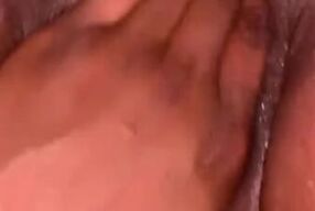 Wet Wednesday pussy play ????