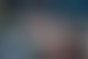 Big-assed stepmother shares bed after a mistake upon arrival from trip