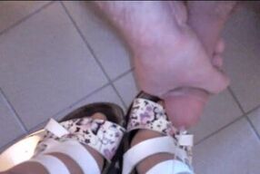 Nylonfüße in Latschen (Besamung)