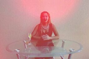 ЛУЧШАЯ ПОДРУГА ЗАНИМАЕТСЯ СЕКСОМ С МОИМ МУЖЕМ