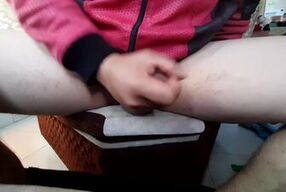 CACHONDO MASTURBANDOME, RICA CORRIDA CREMOSA Y CALIENTICA.