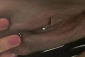 I show my big pussy until it squirt while I'm in a public restroom