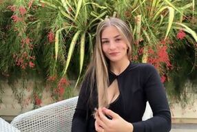 Married Amateur Babe Meets A Stranger