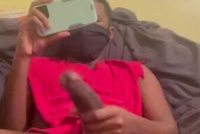 Jacking my black cock off and edging until I bust !! (Follow the Twitter @DrHandsomeXXX )